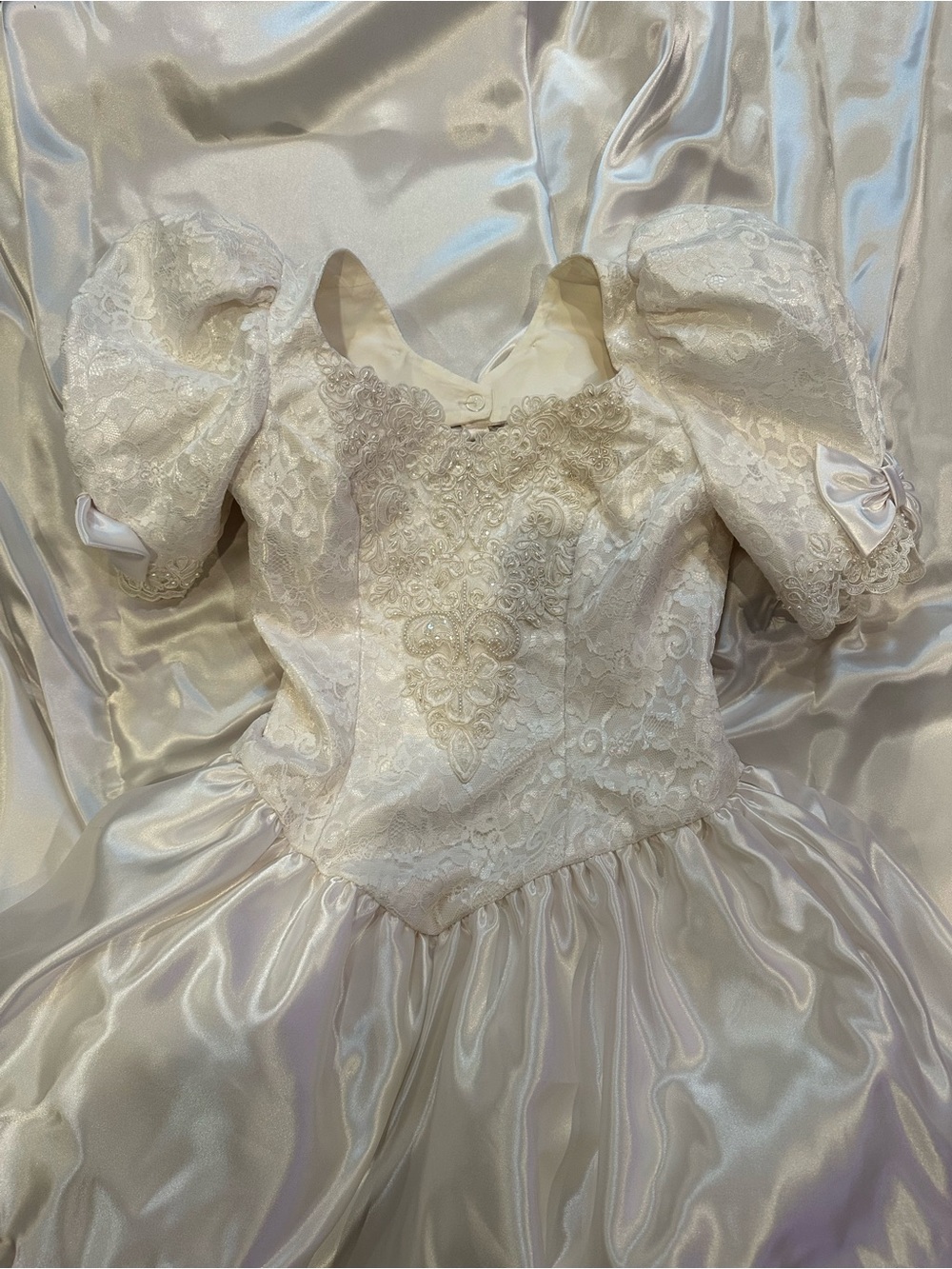 Vintage Ivory Lace Satin Bridal Ball Gown